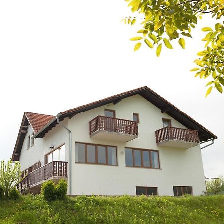 סמולג'אנאק Guesthouse Zafran מראה חיצוני תמונה