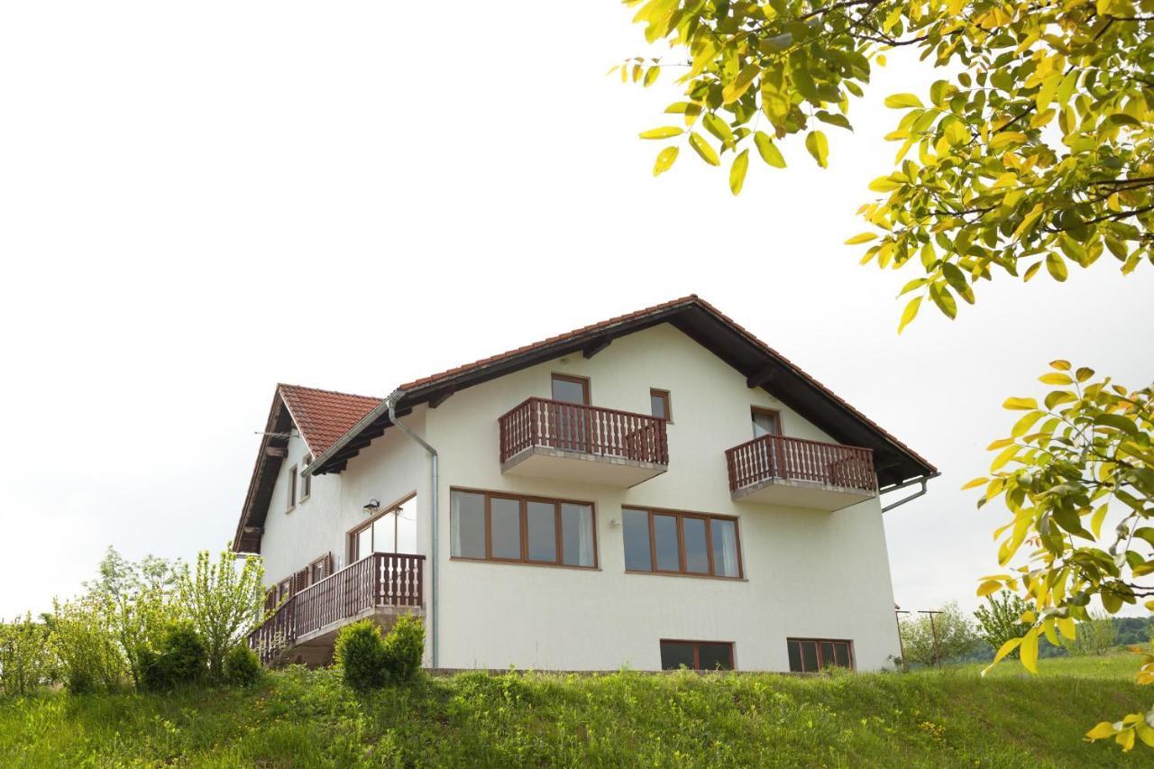 סמולג'אנאק Guesthouse Zafran מראה חיצוני תמונה