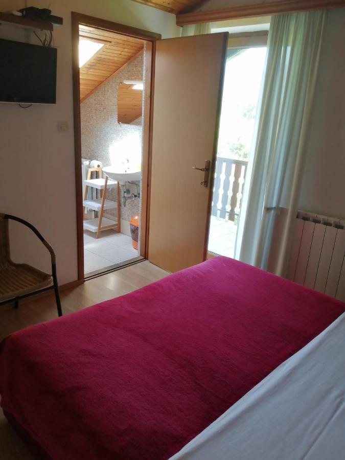 סמולג'אנאק Guesthouse Zafran מראה חיצוני תמונה