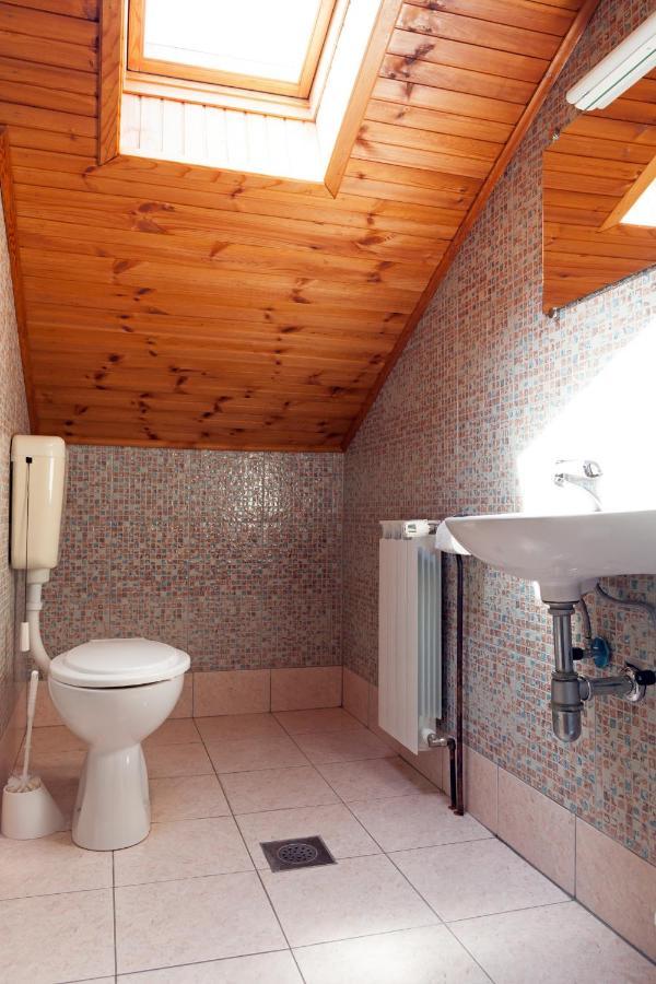 סמולג'אנאק Guesthouse Zafran מראה חיצוני תמונה